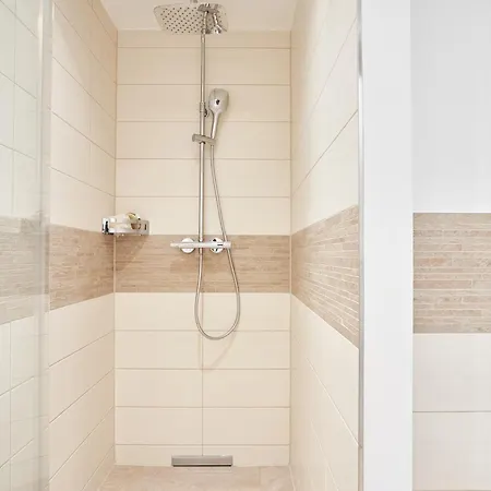 Apartamento Prora - Komfortables Dünen Apartment mit Strandzugang, Gemeinschaftssauna und Waschmaschine - Hühnergott